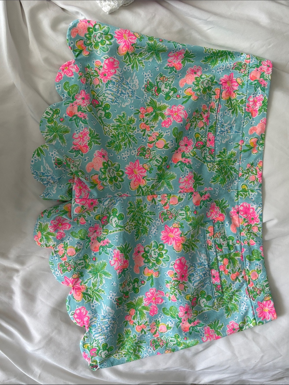 Lilly Pulitzer Aqua Tropical Mickey Floral Shorts - Picture 4 of 4